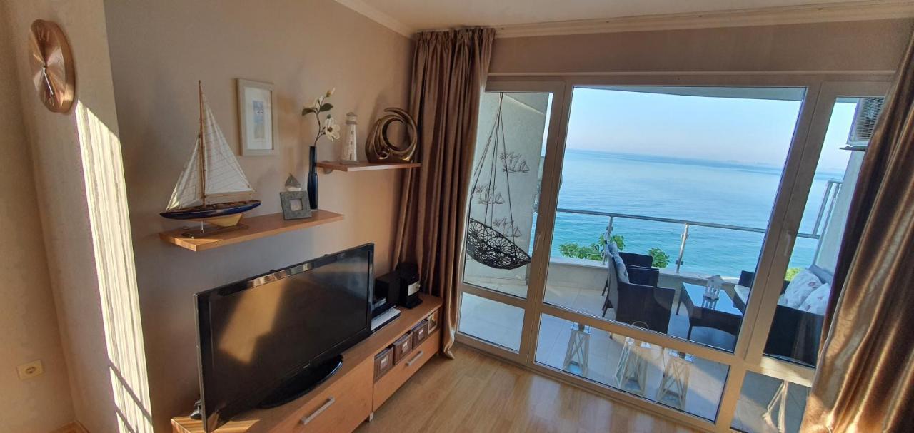 Alex Beach Apartment Sveti Vlas Extérieur photo