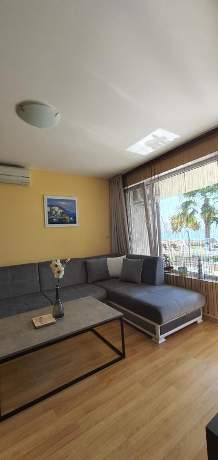 Alex Beach Apartment Sveti Vlas Extérieur photo