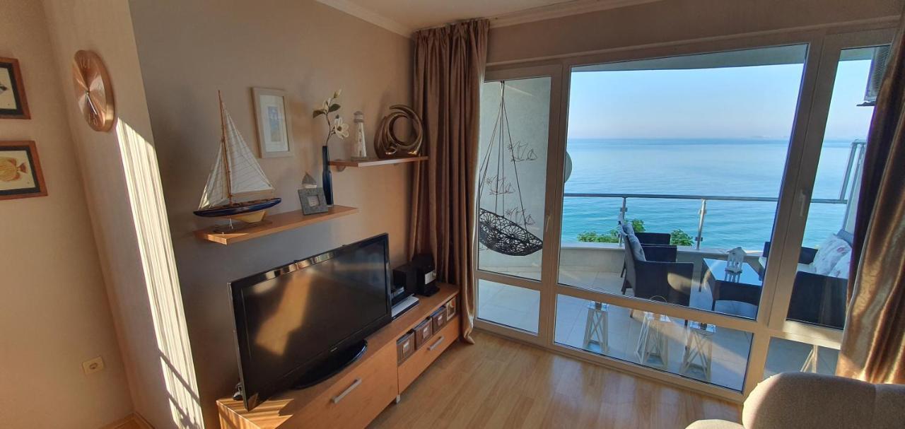 Alex Beach Apartment Sveti Vlas Extérieur photo
