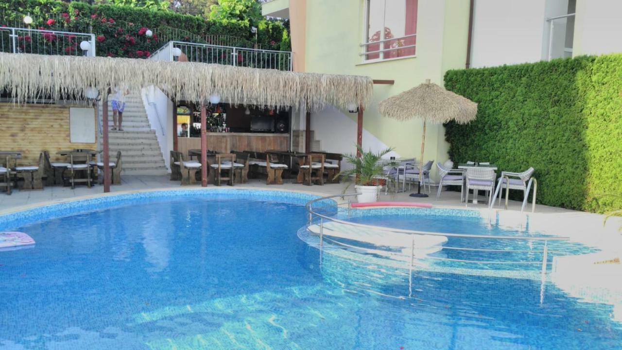 Alex Beach Apartment Sveti Vlas Extérieur photo